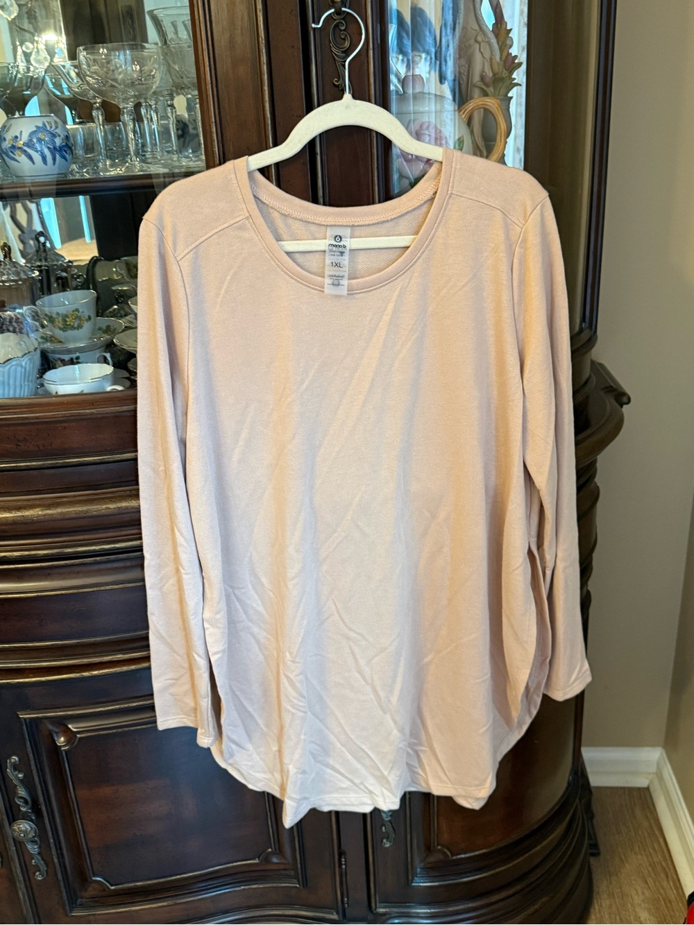 Mono B Pale Blush Long-Sleeve Scoop Neck Top